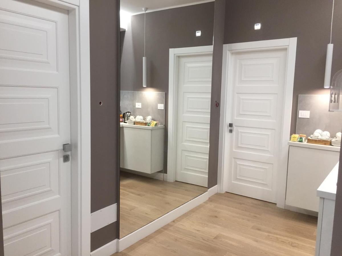 B&B Galleria Cavour Bologna Buitenkant foto