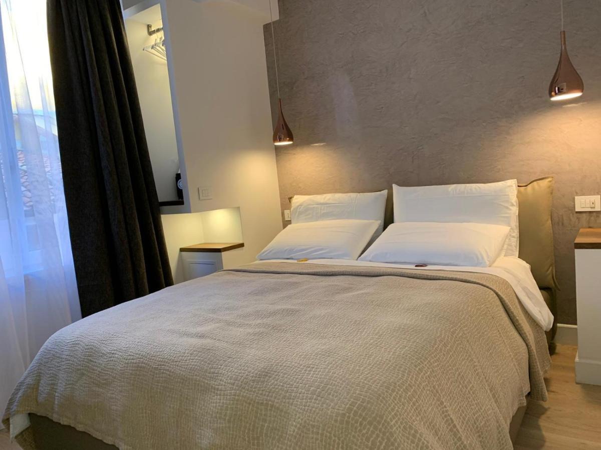 B&B Galleria Cavour Bologna Buitenkant foto