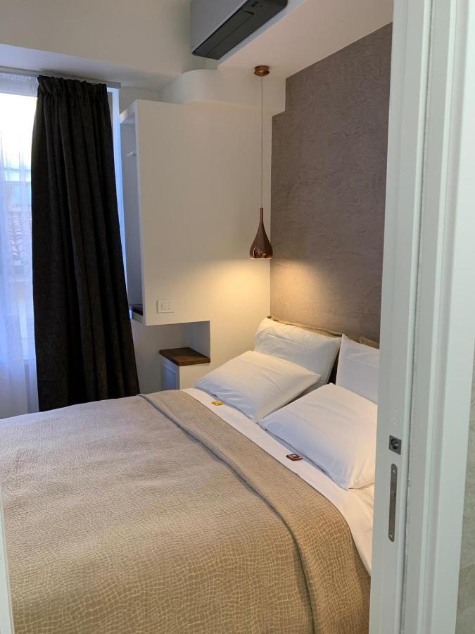 B&B Galleria Cavour Bologna Buitenkant foto