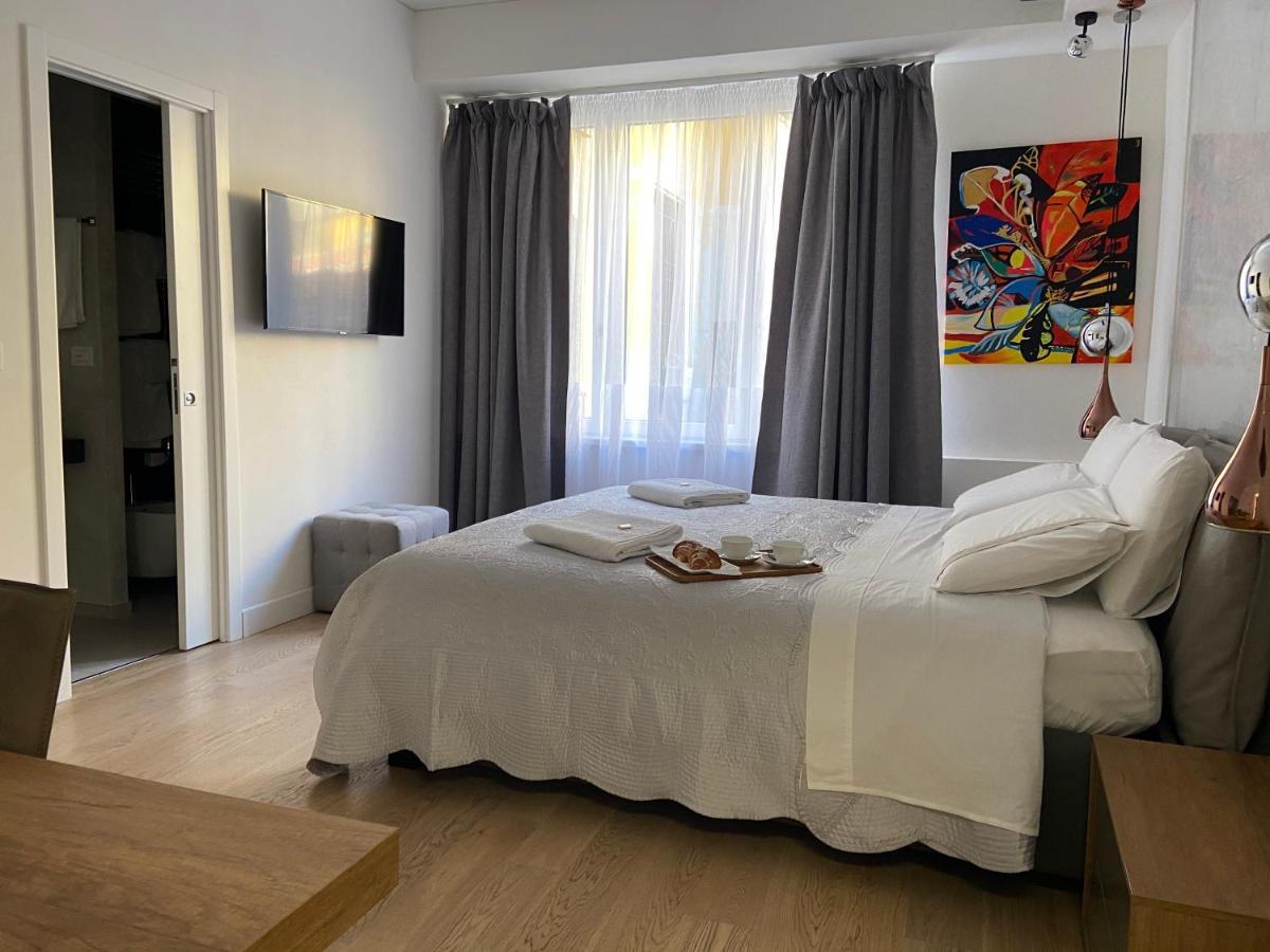 B&B Galleria Cavour Bologna Buitenkant foto