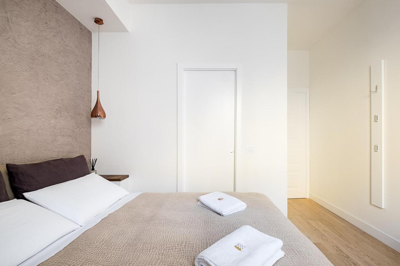 B&B Galleria Cavour Bologna Buitenkant foto