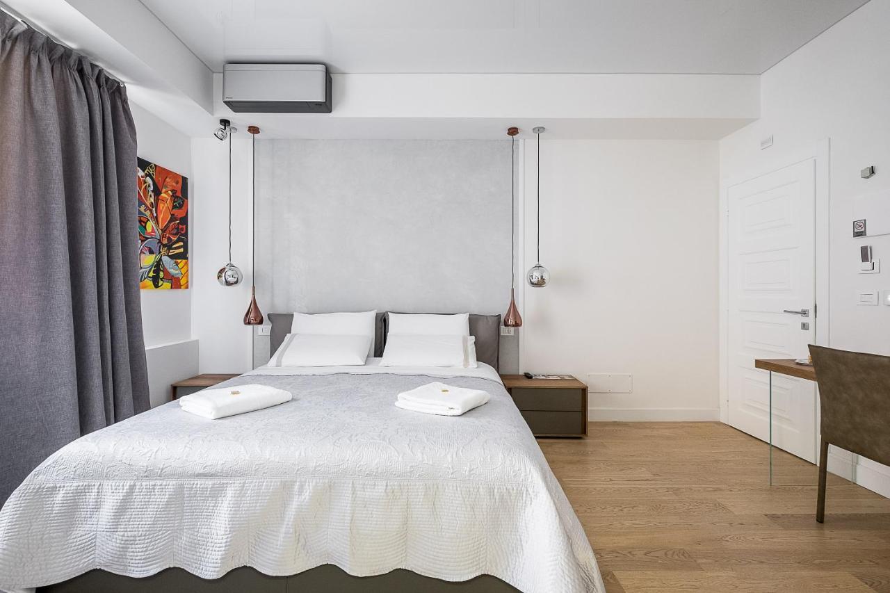 B&B Galleria Cavour Bologna Buitenkant foto