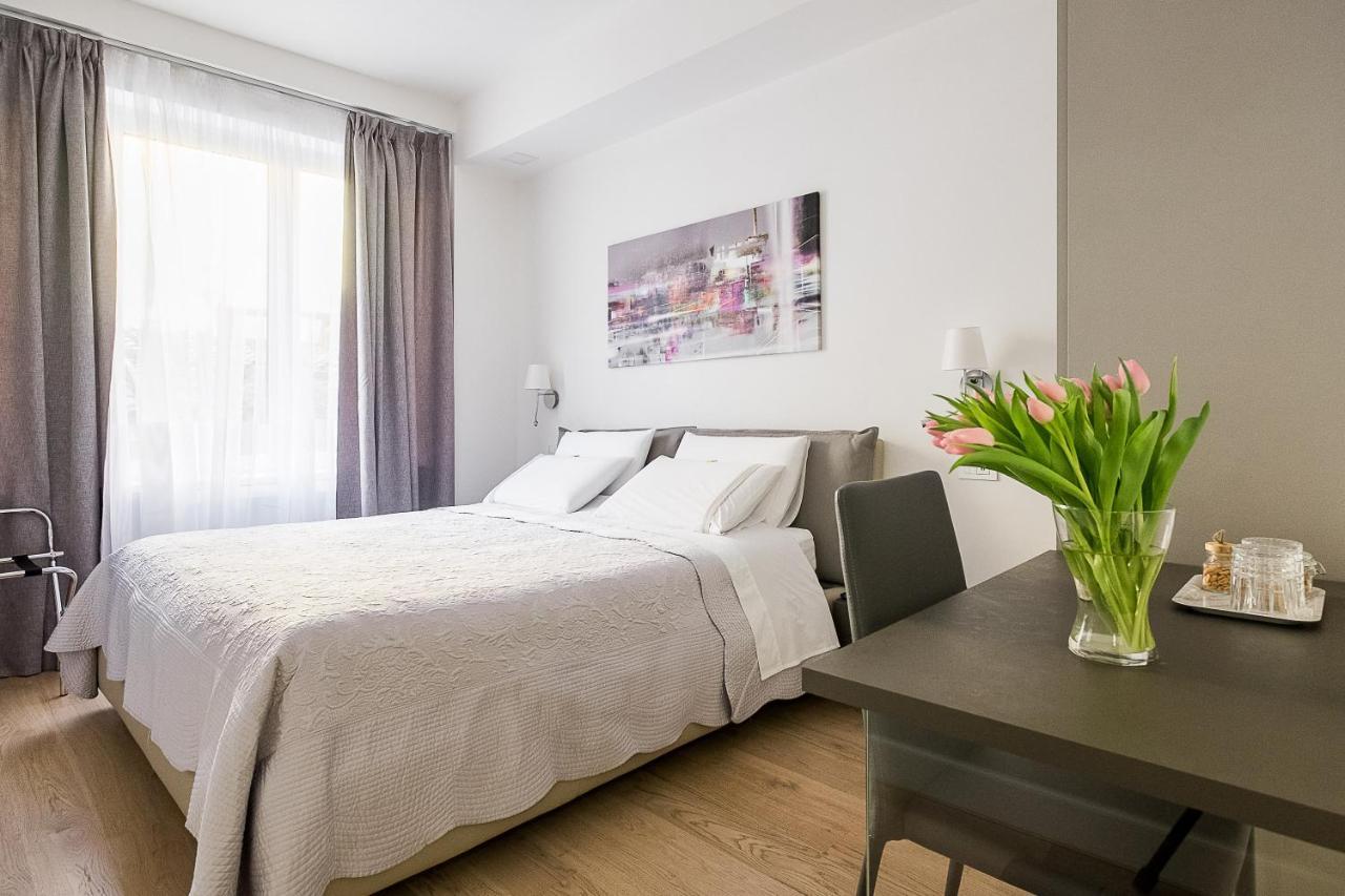B&B Galleria Cavour Bologna Buitenkant foto