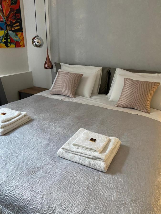 B&B Galleria Cavour Bologna Buitenkant foto